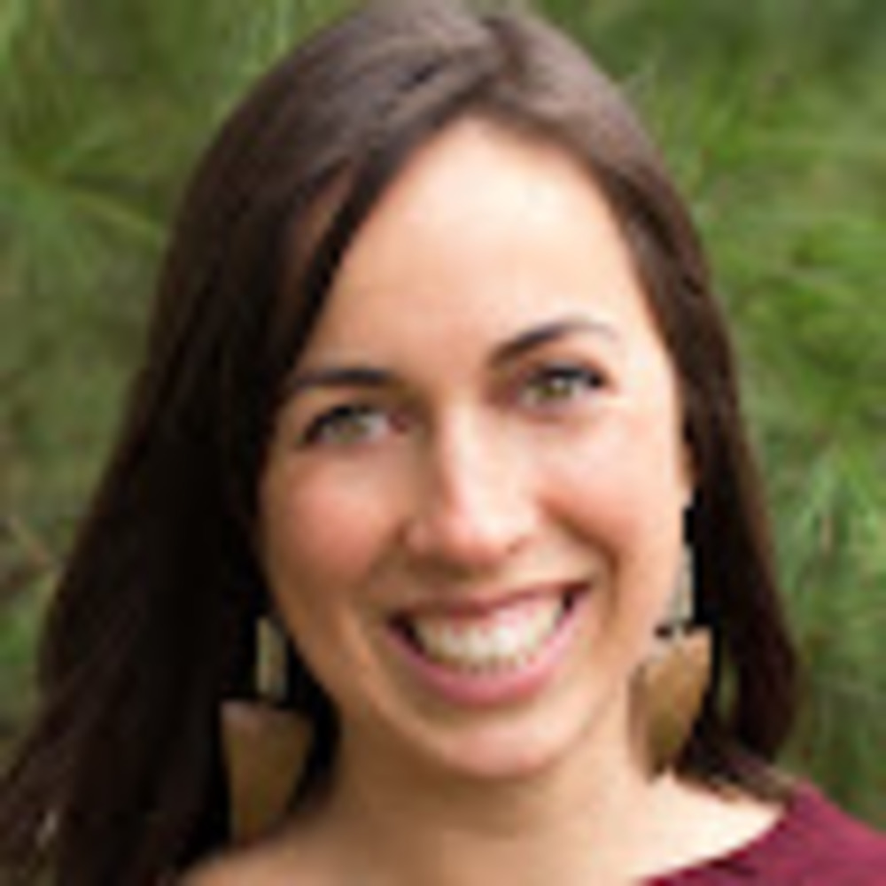 Meet your Posher, Adriana